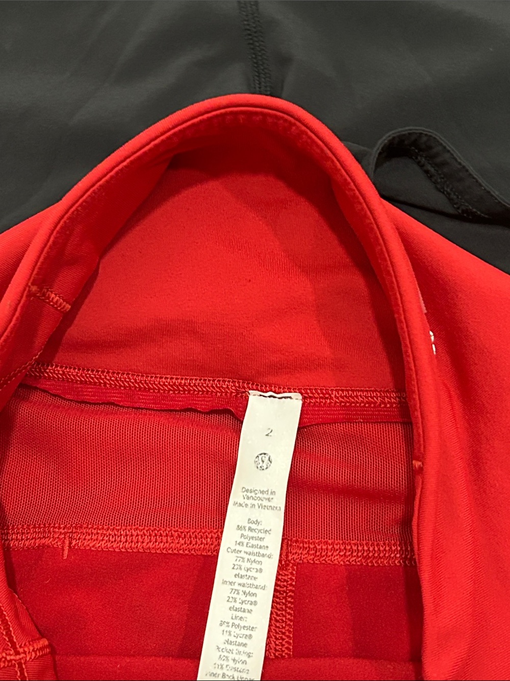lululemon athletica Women’s Performance Shorts cut outliner Black & Red - Picture 3 of 7